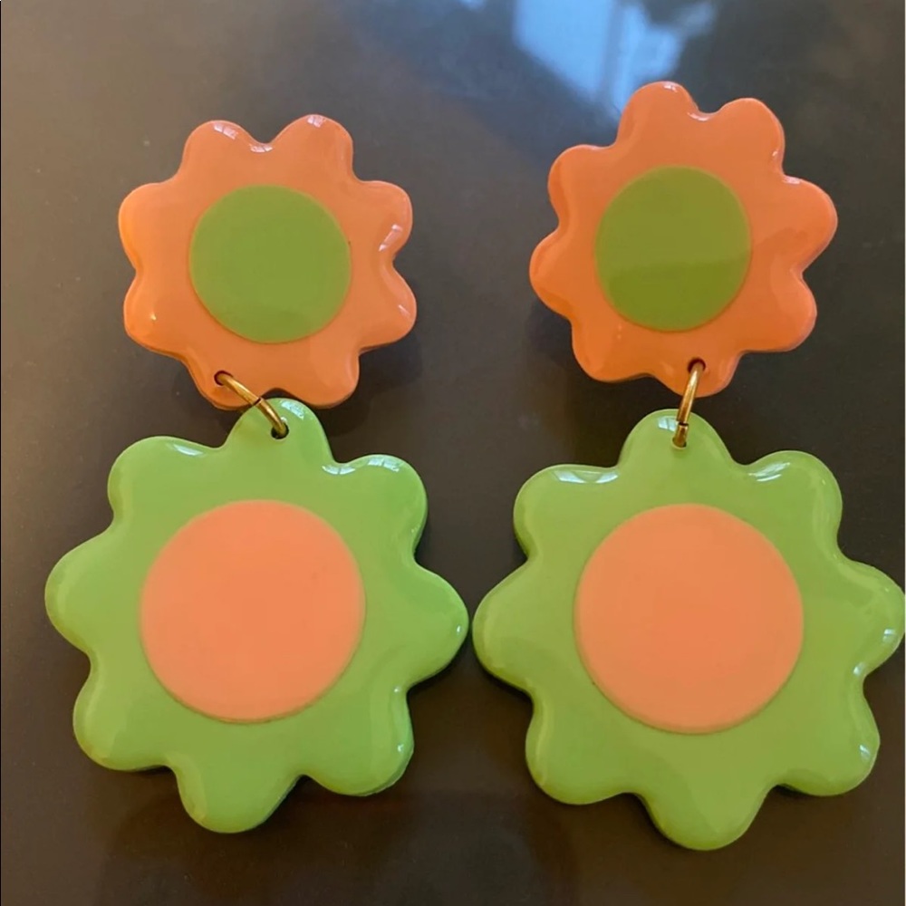 BLUSH DAISY Spring double flower green and orange earrings